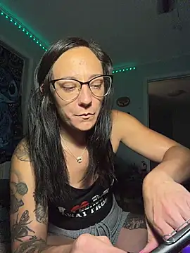 xnaomifox XXX чат на живо
