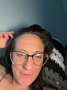 xnaomifox's Webcam Show