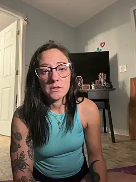 xnaomifox's Live XXX Chat