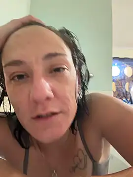 הופעת וובקאם של xnaomifox