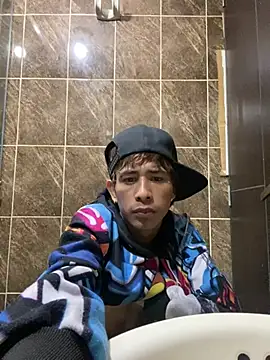 הופעת וובקאם של Ronny_Hot12
