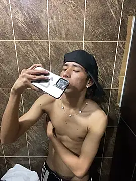 Ronny_Hot12 Pertunjukan Webcam