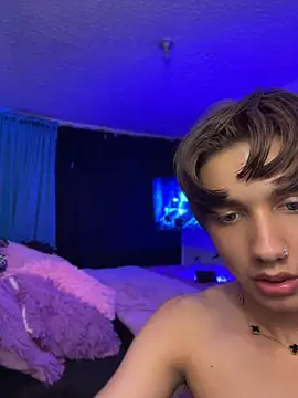 Helly_BOss7 webkamerás műsora