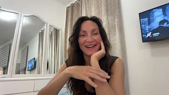 Erelvona Pertunjukan Webcam