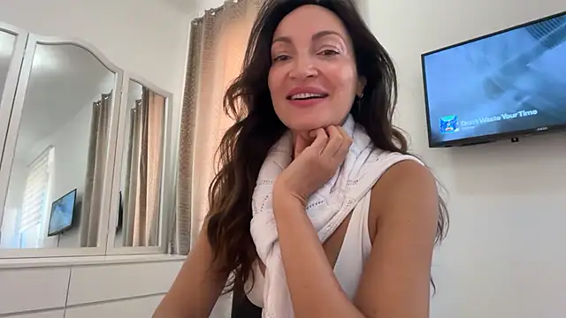 XXX chat uživo modela Erelvona