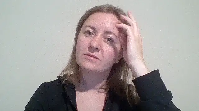 Pertunjukan Kamera Web Mavellixa