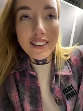your_dream4 webcam show