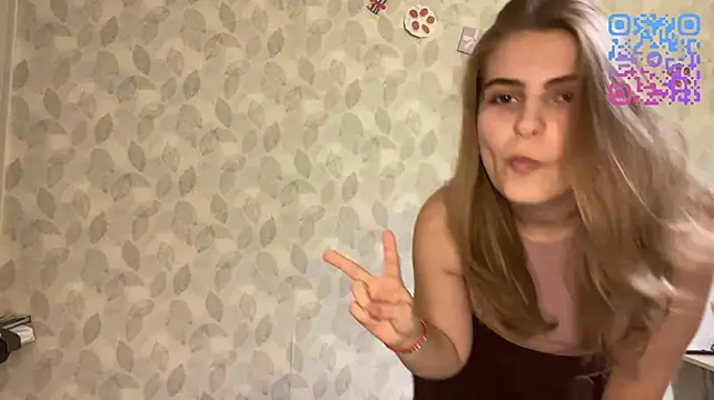 JessicaShelvy webcam show