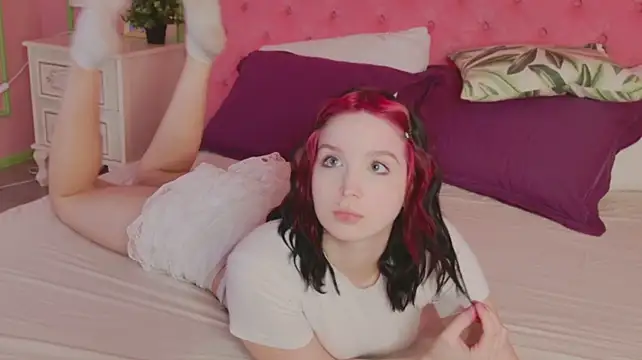 _Pretty_Kitty_ Chat XXX in diretta