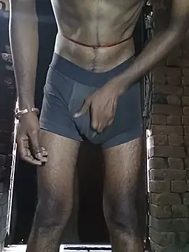 MarathiBoy05: διαδικτυακό σόου στην κάμερα
