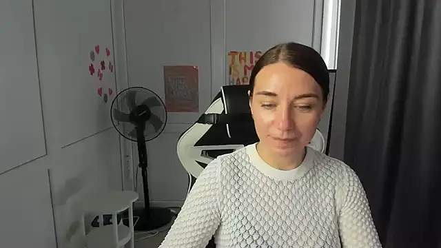 BlushBerryy – webcam-show