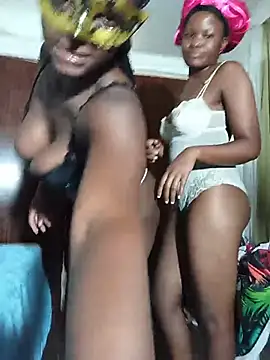 Show de SweetSlender-03 na webcam
