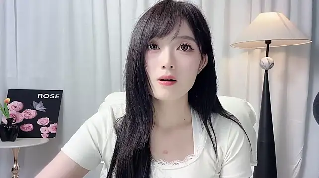 دردشة LiLy0608 الجنسية المباشرة
