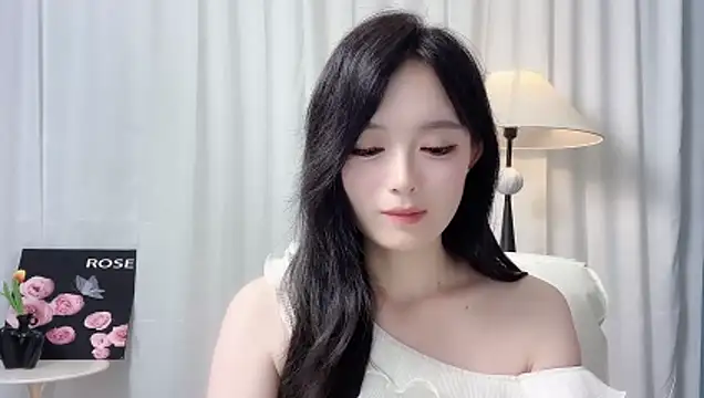 XXX chat uživo modela LiLy0608
