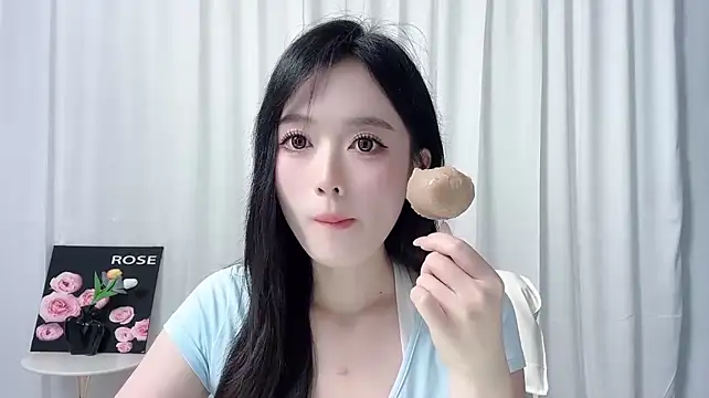 LiLy0608のウェブカメラショー