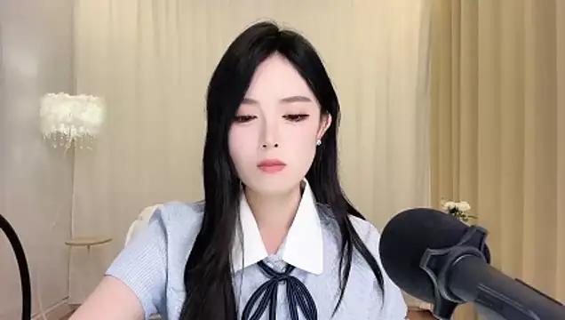 LiLy0608's Live XXX Chat