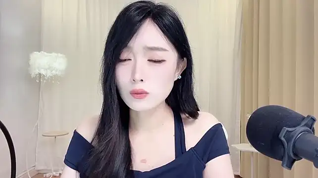 Živý XXX chat LiLy0608