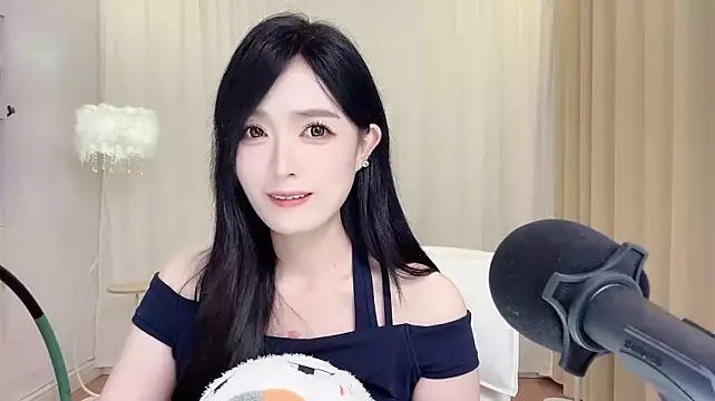 XXX chat uživo modela LiLy0608