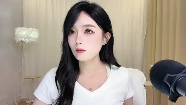 LiLy0608's Live XXX Chat