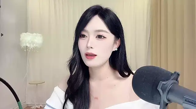 LiLy0608's Live XXX Chat