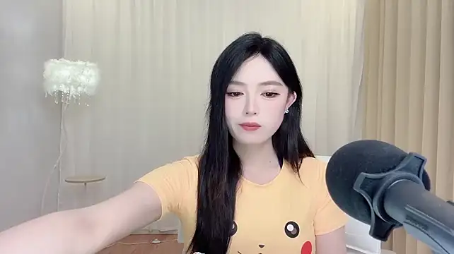 LiLy0608 라이브 XXX 채팅
