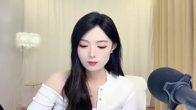 LiLy0608 live XXX chat