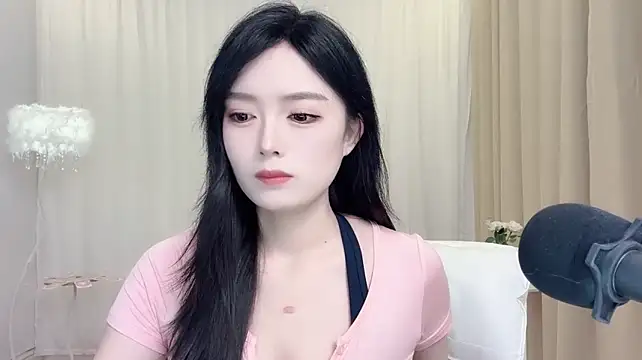 LiLy0608's Live XXX Chat