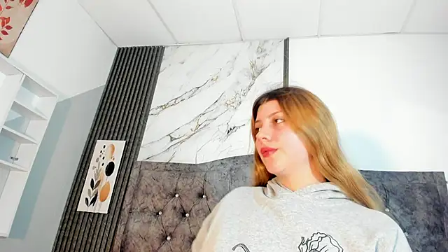 Show modela Blondie_Rose na web-kameri
