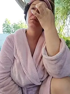 Natali_UAn Webbikameraesitys