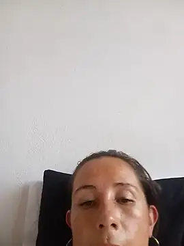 Show modela Sam-ymolly2609 na web-kameri