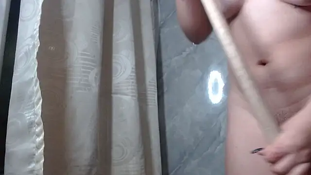 luluqueen69n Live XXX chat
