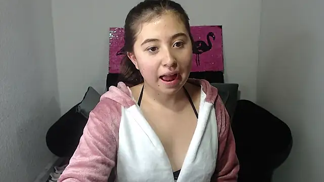 luluqueen69 网络视讯表演