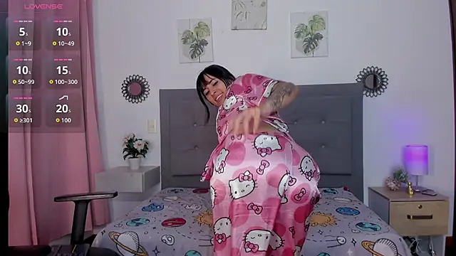 Luna_Zahara Chat XXX in diretta
