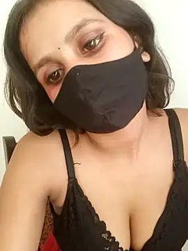 Priya_strip1 网络视讯表演