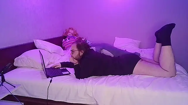 aurel_allure Pertunjukan Webcam