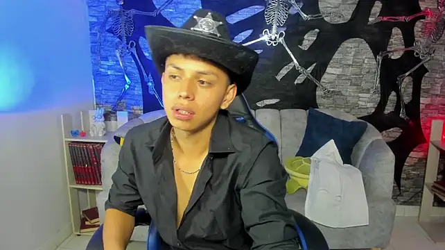 Show modela ryanmilk_ na web-kameri