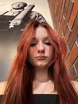 SaintMaya's Live XXX Chat