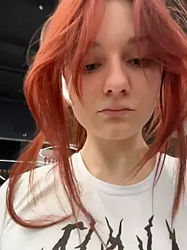 SaintMaya Chat XXX in diretta
