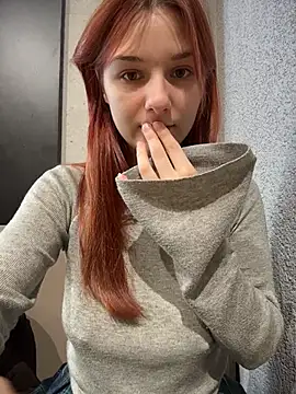 Chat +18 de SaintMaya ao vivo