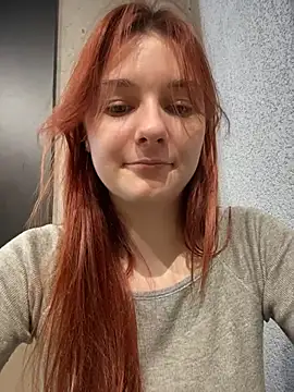SaintMaya's Live XXX Chat