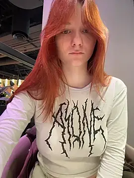 Chat +18 de SaintMaya ao vivo