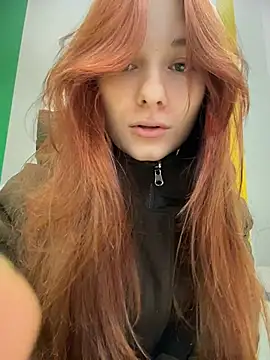 SaintMaya Show in webcam