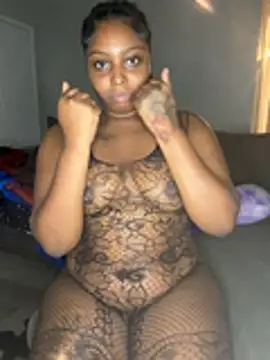 MsMilkMarie77's Webcam Show