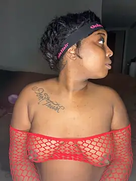 Chat XXX en directo de MsMilkMarie77
