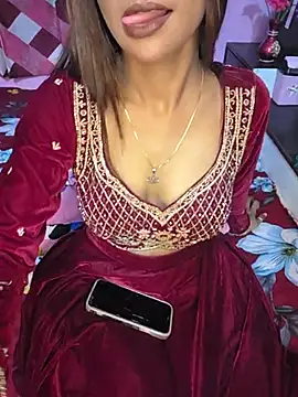 Show modela RIHANA_WILD na web-kameri