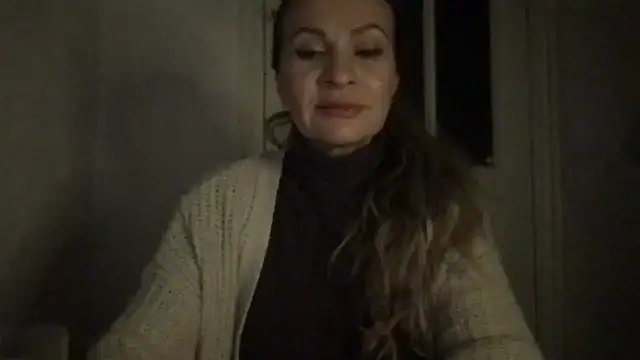 Živý XXX chat Tavonira