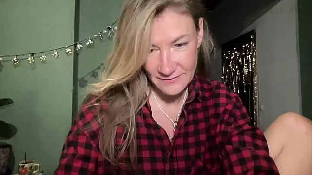 Yaverixa Chat XXX live