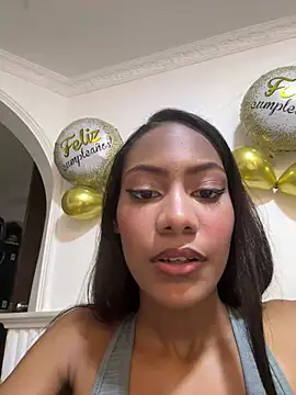 Czat XXX na żywo – Eva_rousse01