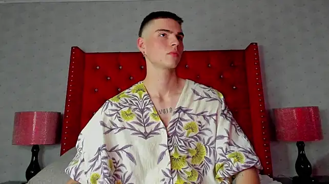 Вебкам-шоу NickWild