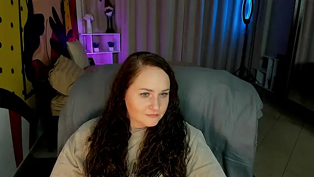 Chatroom XXX en direct de Chorna_Rouse